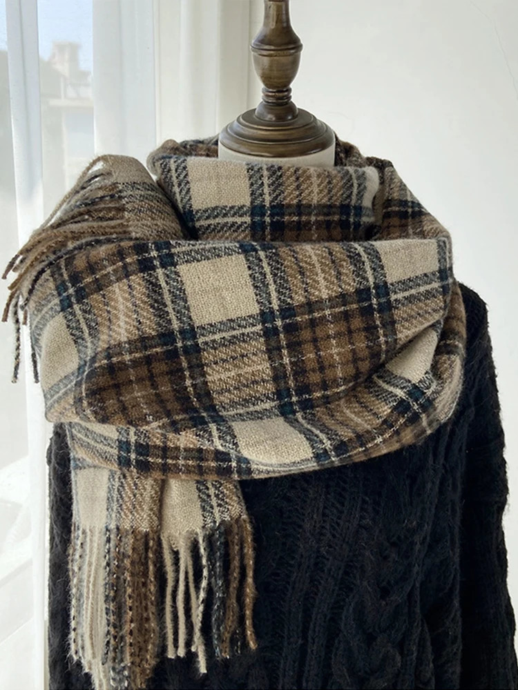 Winter Women Knitted Scarf Headscarf Lady Men Casual Red Green Plaid Tassel Scarve Mujer Male Foulard Wrap Shawl Christmas 251024