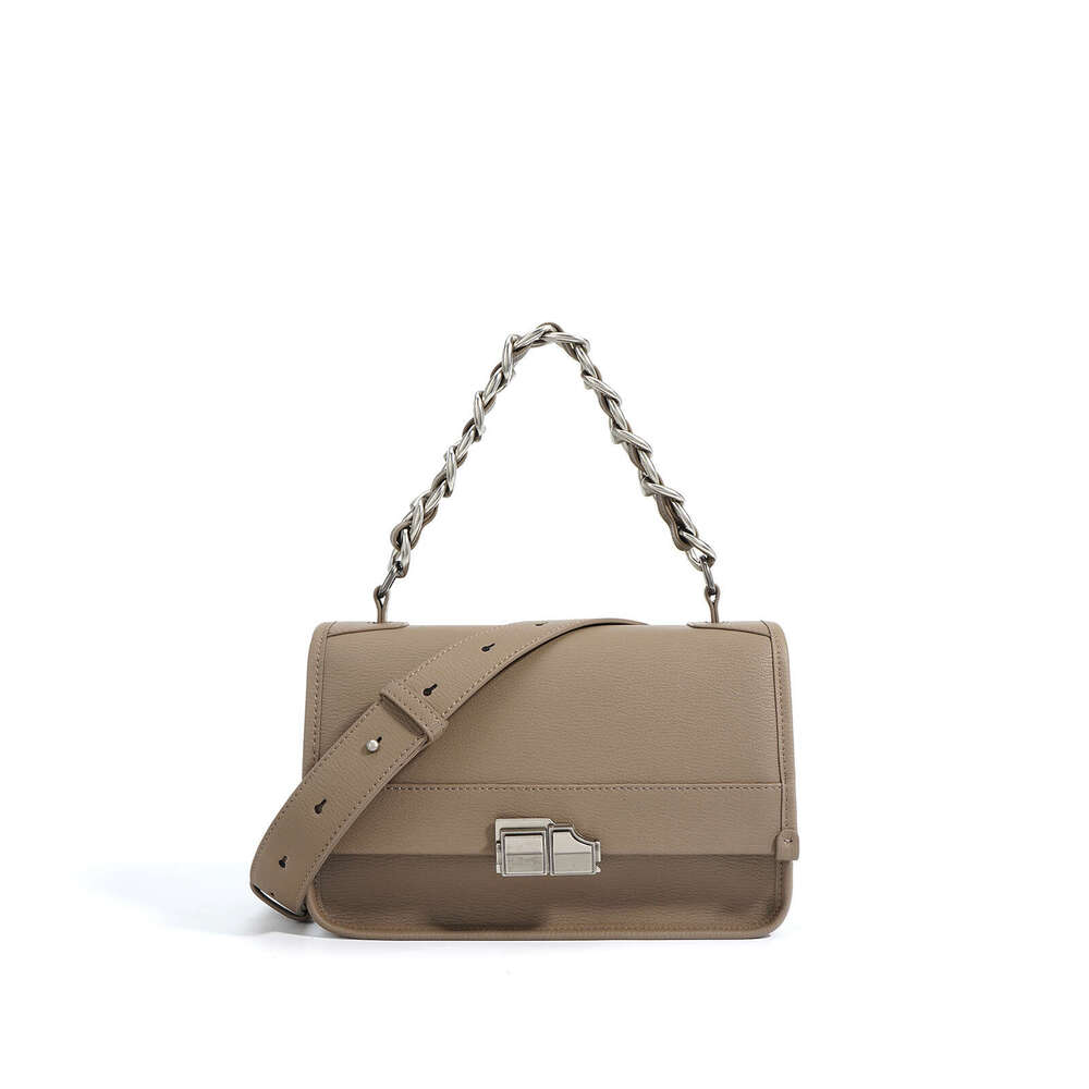 Luxury bag New Genuine Leather Single Shoulder Crossbody Early Spring Commuter Versatile Small Square Niche Design Fashion Chain Bag