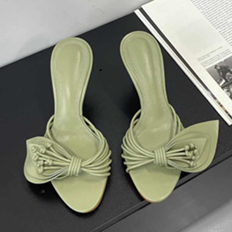 Liyke Women Green Leaf Narrow Band Summer Slipper Sandal Street Fashion Open Toe Mules Thin Low Heels Party Dress Shoes 251023