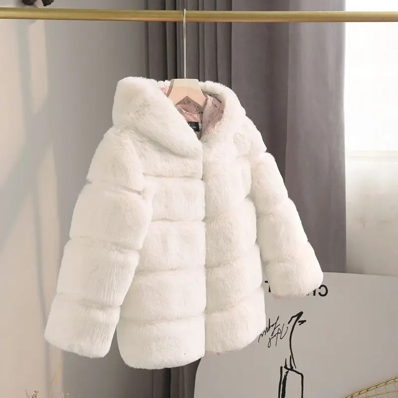 Hooded Children Fur Coat Otter Rabbit Hair Girls Thickened Children Clothing Baby Autumn Winter Fur Coat 251023
