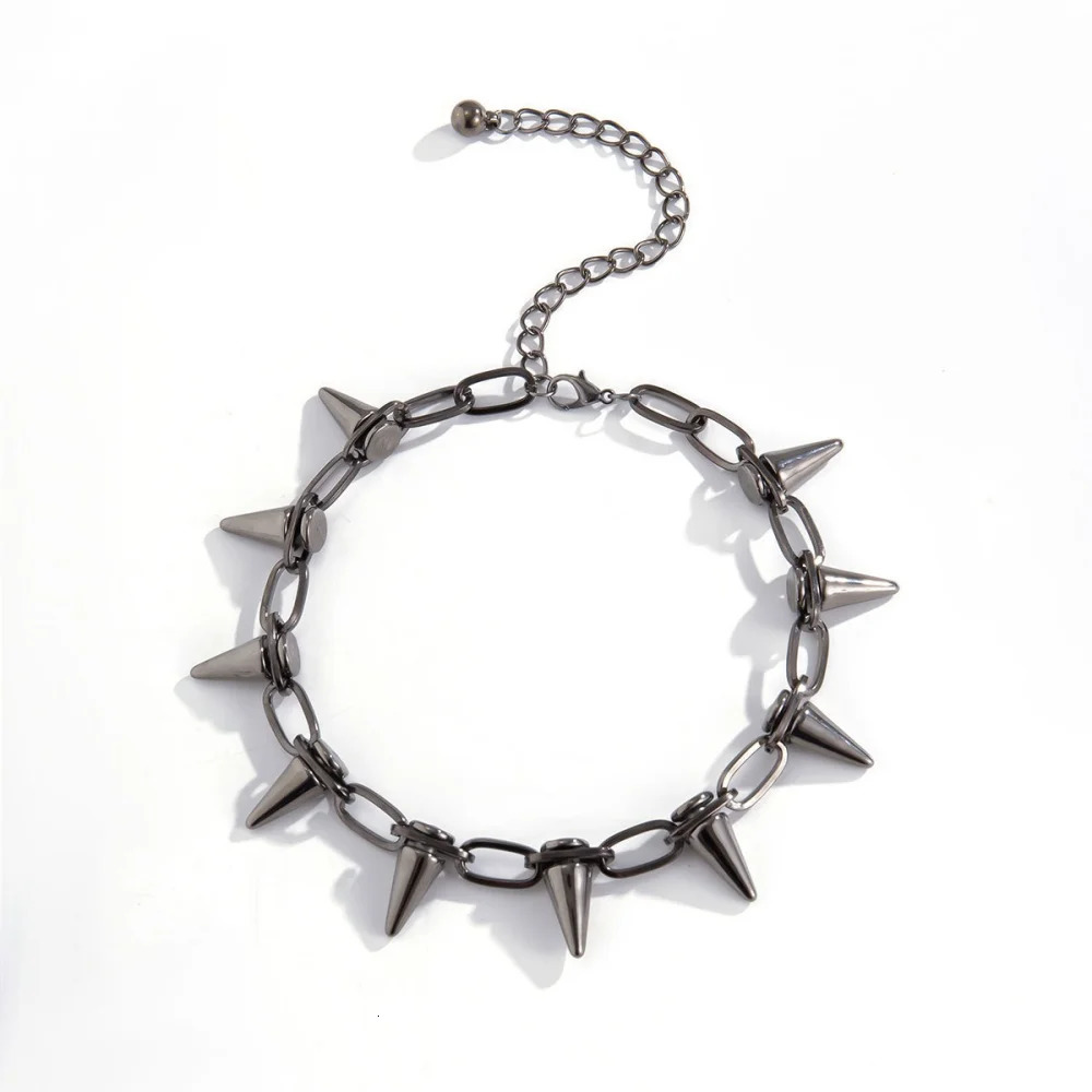 Hip Hop Black Alloy Rivet Men Necklace Punk Metal Choker Neogoth Fashion Jewelry Trendy Accessories 251023