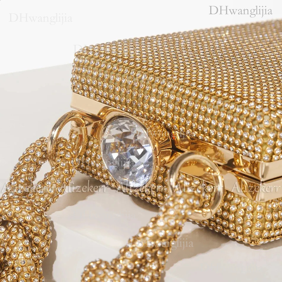 DHGM Dia Box Evening Gold Clutch Purses Women Gorgeous Boutique Knotted Rhie Rope Handle Small Square Handbag Wedding Party 240903 f1ac