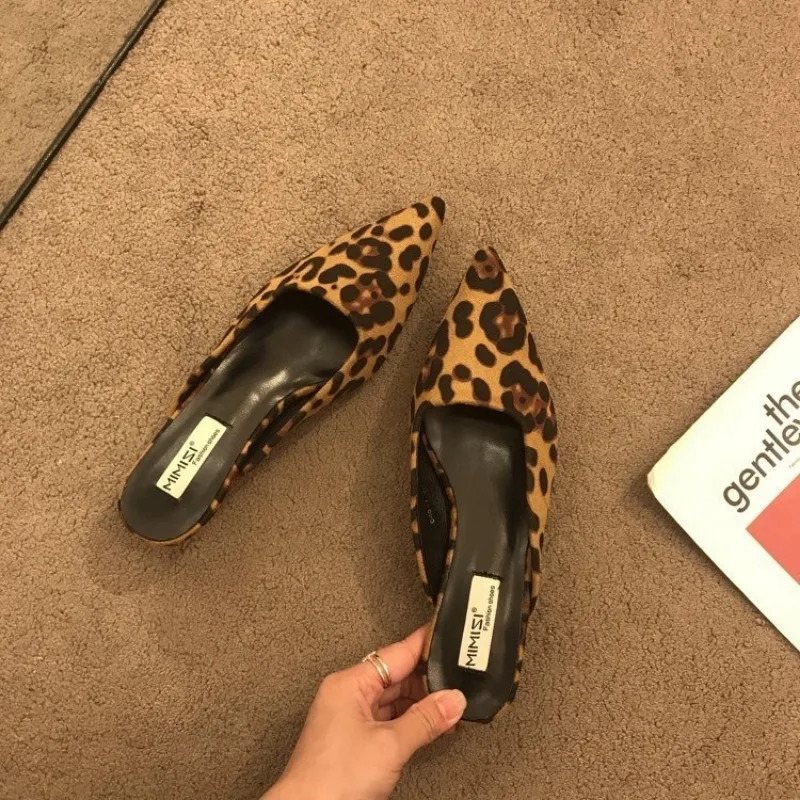Womens Sandals Summer Women Slippers Pointed Toe Leopard Shallow Slip on Thin Low Heels Casual Mules Loafers 251023