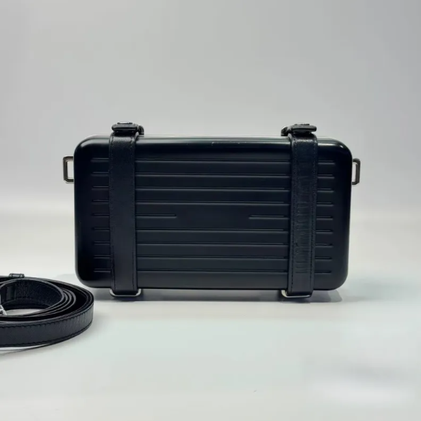 Crossbody bags Gold aluminum frame injection molding box Simple and lightweight lage unisex fashion hard shell shoulder Chest bag Storage Bags