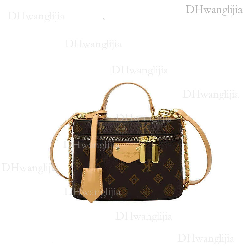 DHGM Retro Box Chain Shoulder Bag, Stylish PU Crossbody Purse for Women and Girls, Minimalist Small Square Bag in Brown & Black dh4300051