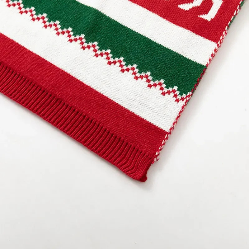 Years Decor Christmas Gift Red Cartoon Print Scarf Warm Thicken Adults s Soft Knit Scarfs Xmas Family Look Present 251024