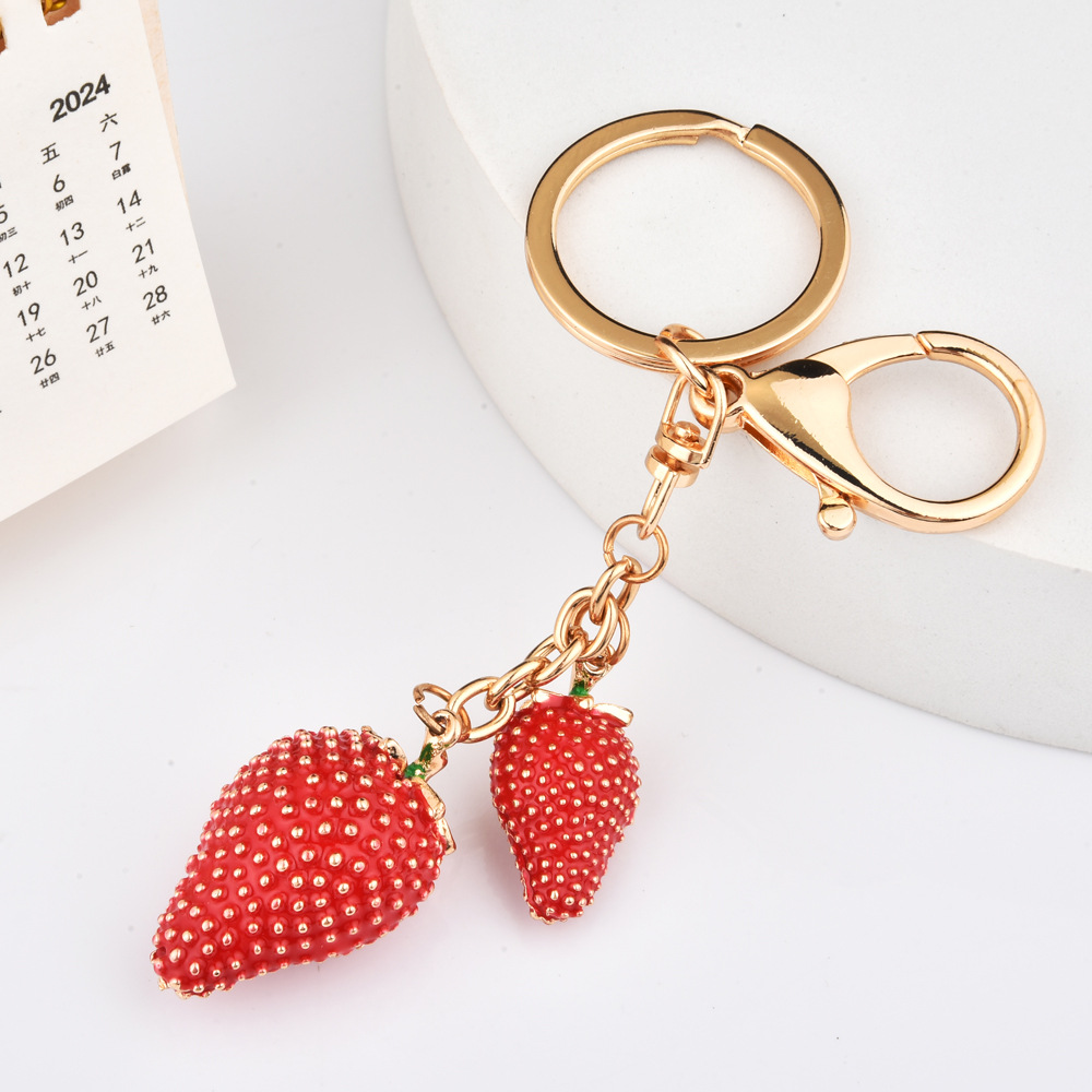 Designer keychain Strawberry pendant creative fruit cute pendant Keychain for women free shipping Valentine's Day gift Keychain wallet Birthday G