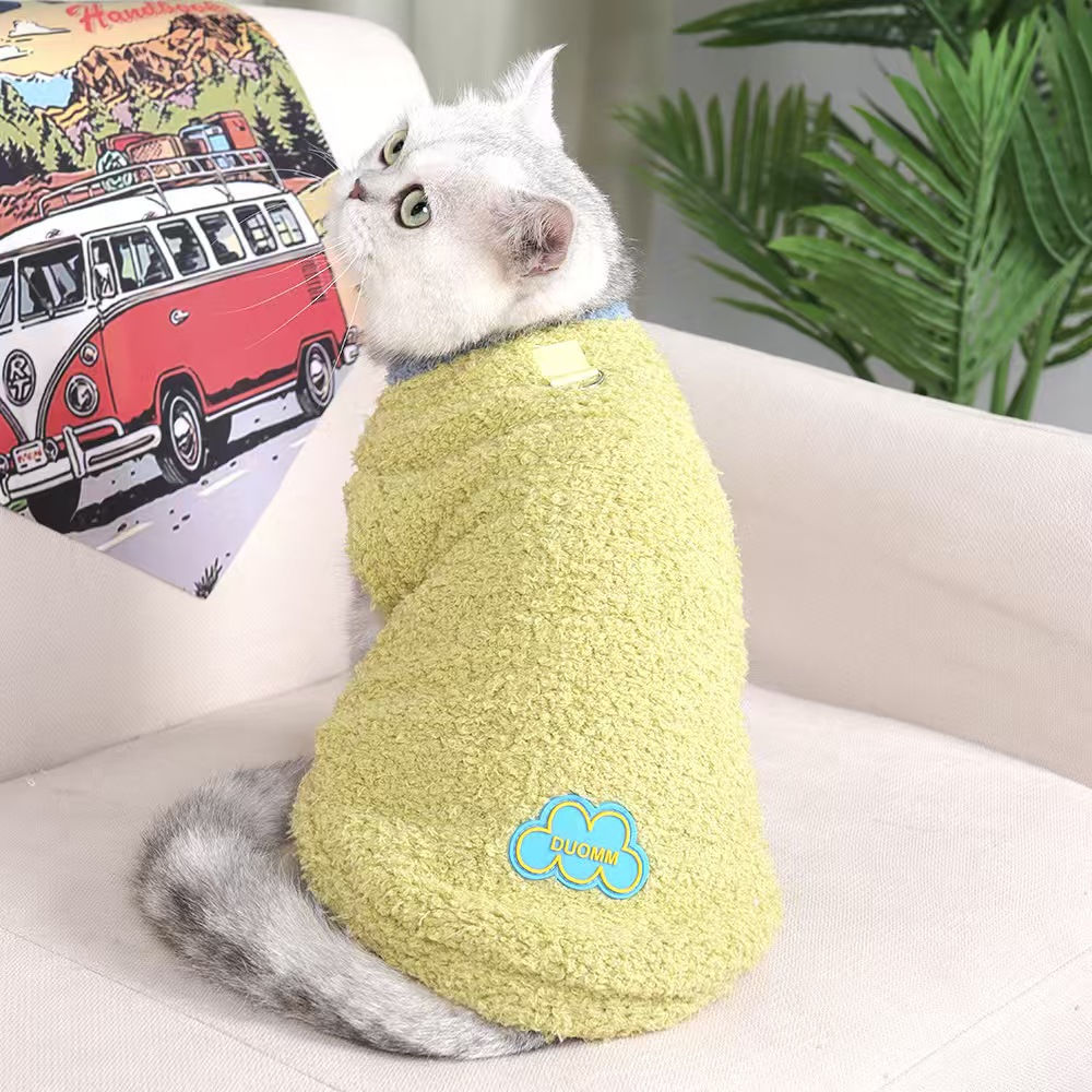 New autumn and winter pet cat comfortable cloud velvet cat clothes, thickened, soft and warm pet cotton clothes in winter