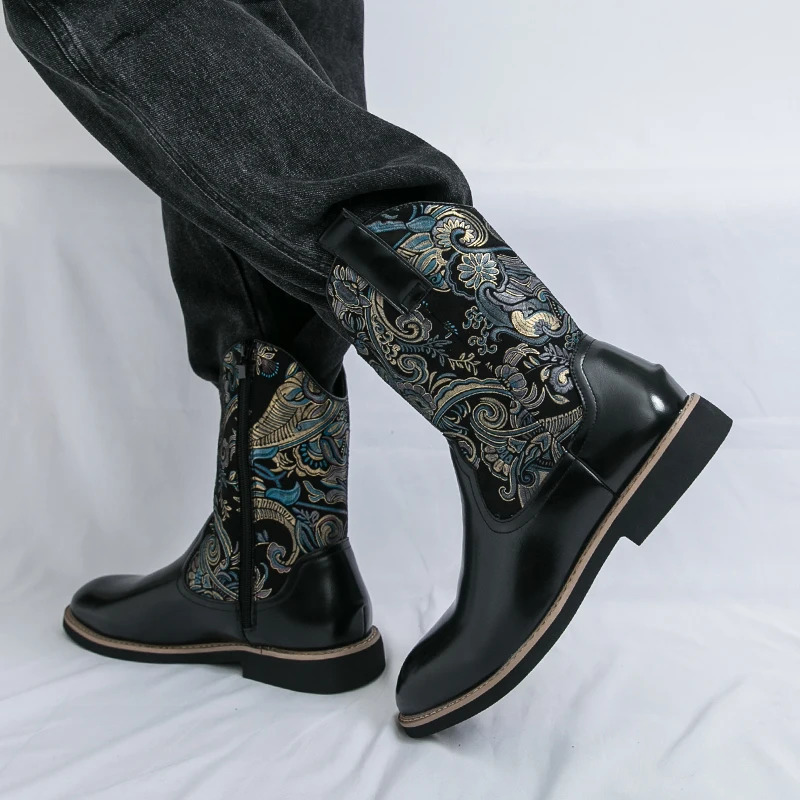 Retro Embroidered Fashionable Leather Walking Boot For Autumn Winter Comfortable AntiSlip And WearResistant HighTop Boots 251023