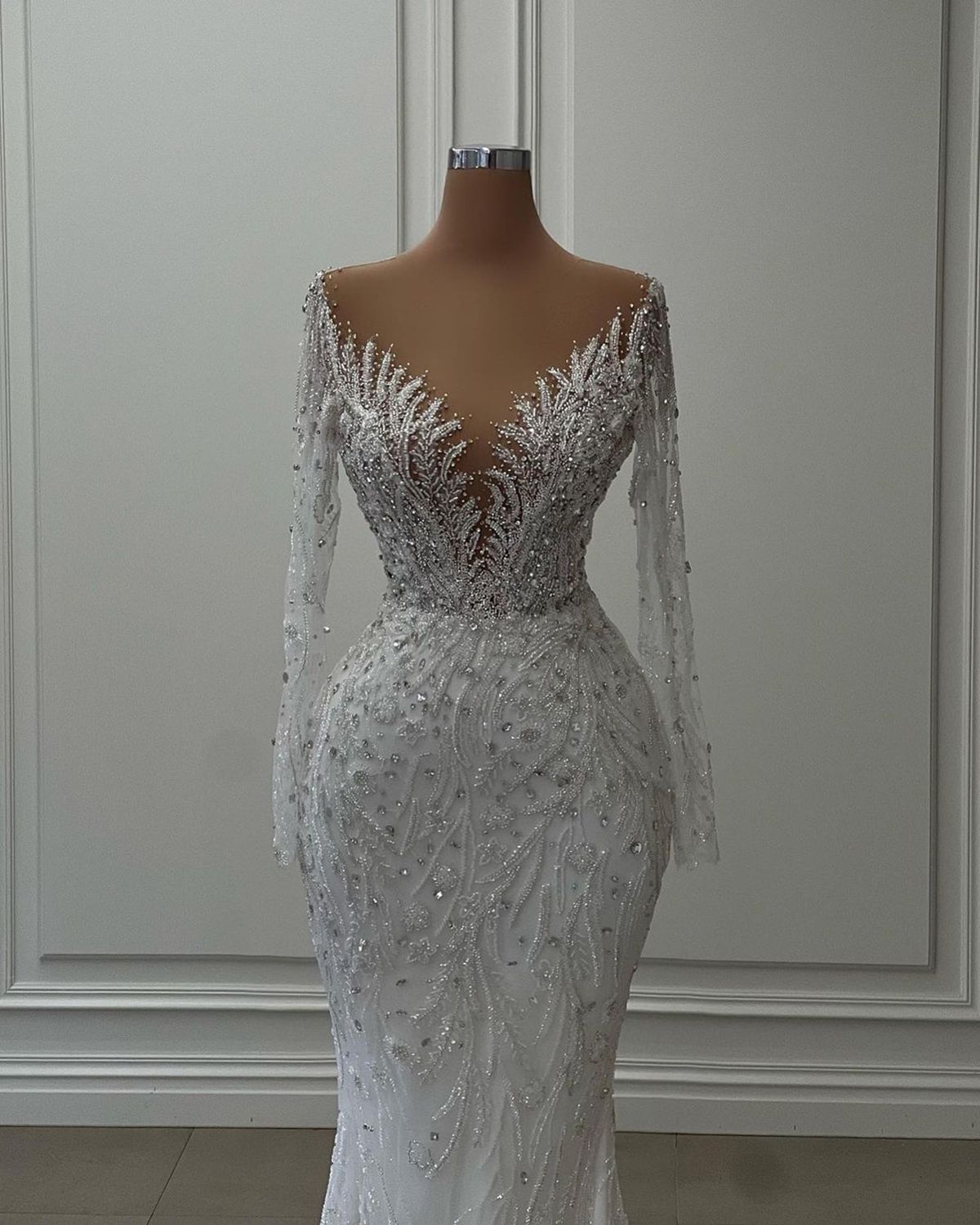 Gorgeous Crystal Mermaid Bridal Gowns V Neck Sequins Wedding Dress Custom Made with Detachable Train Bride Dresses Vestidos O26