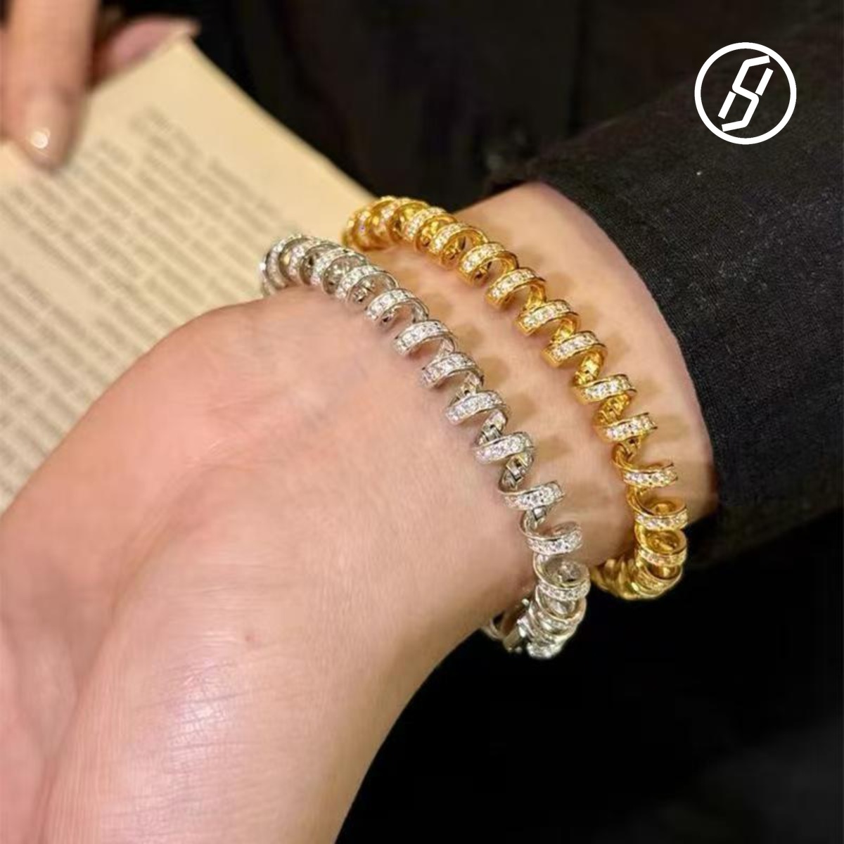 Fine Craft V Gold Diamond Telephone Cord Winding for Women Wedding Valentine's Day Gift Bracelet Original Jewelry Factory Direct Sales Z260313