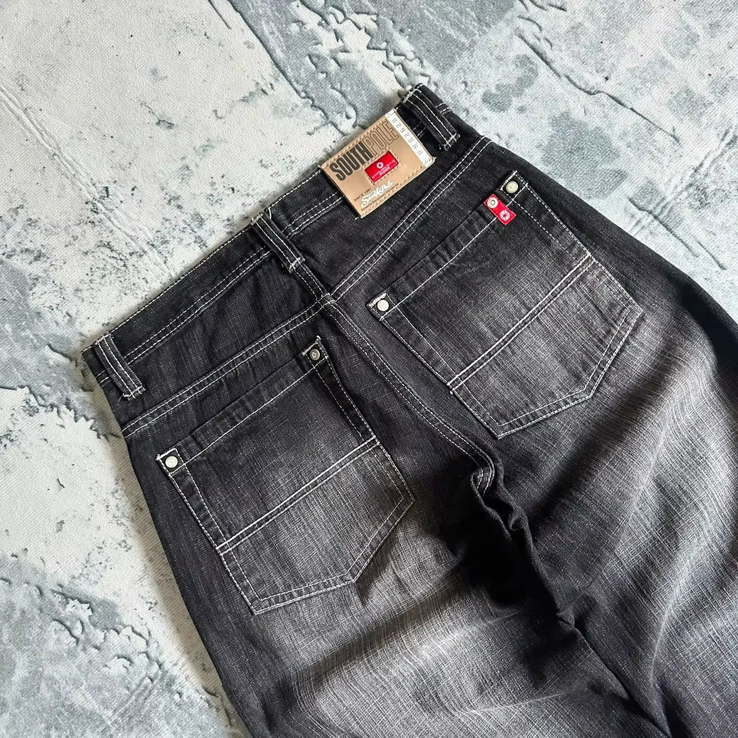American Fashion Hip Hop Joker Oversized Jeans Women Street Y2K Clearance Spot Mopping Wideleg Pants Unisex Loose Jeans 251023