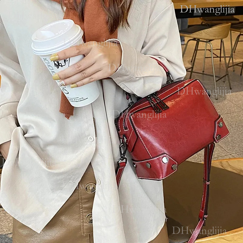 DHGM Hifashion genuine leather pillow small shoulder cross body bag trend er Boston womens handbag 240830 78ad