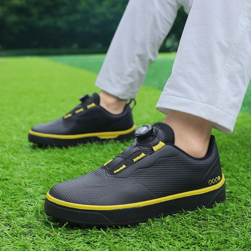 Couple Golf Shoes Mens White Waterproof Rotating buckle Fitness Spikeless Non slip Golf Golfer Training Golf Sneakers Women 251023ww