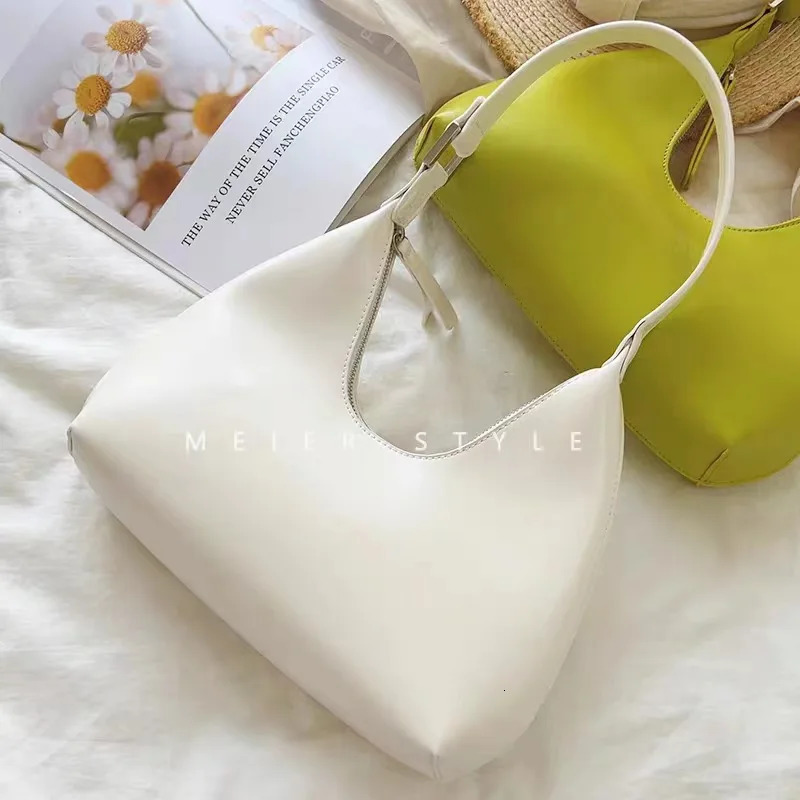 Retro and minimalist underarm bag moon shaped dental temperament shoulder handbag textured womens stick 251018