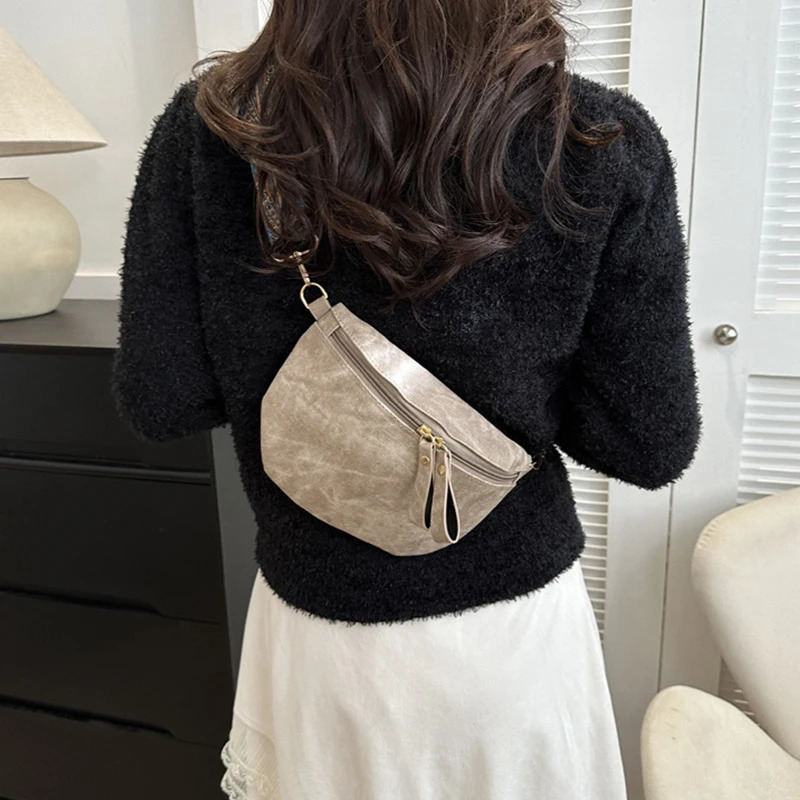 Retro Wide Shoulder Womens Chest Bag Fashion Casual Armpit Crossbody Bag Simple Shoulder Bags for Women 251023