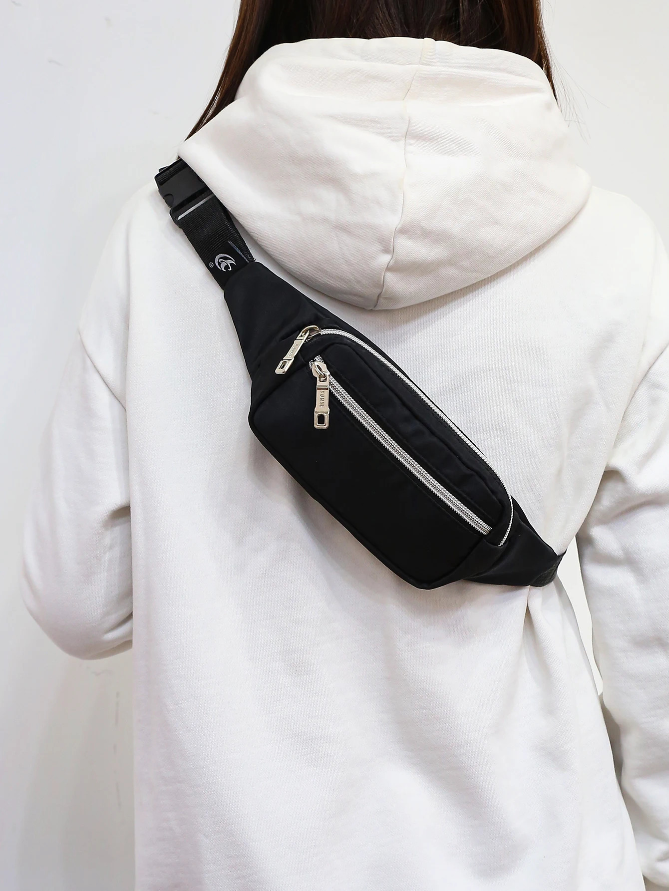 Fashion Men Women Waist Bag Casual Fanny Pack Purse Large Phone Belt Bag Pouch Canvas Outdoor Travel Phone Bag Banana Hip Bags 251023