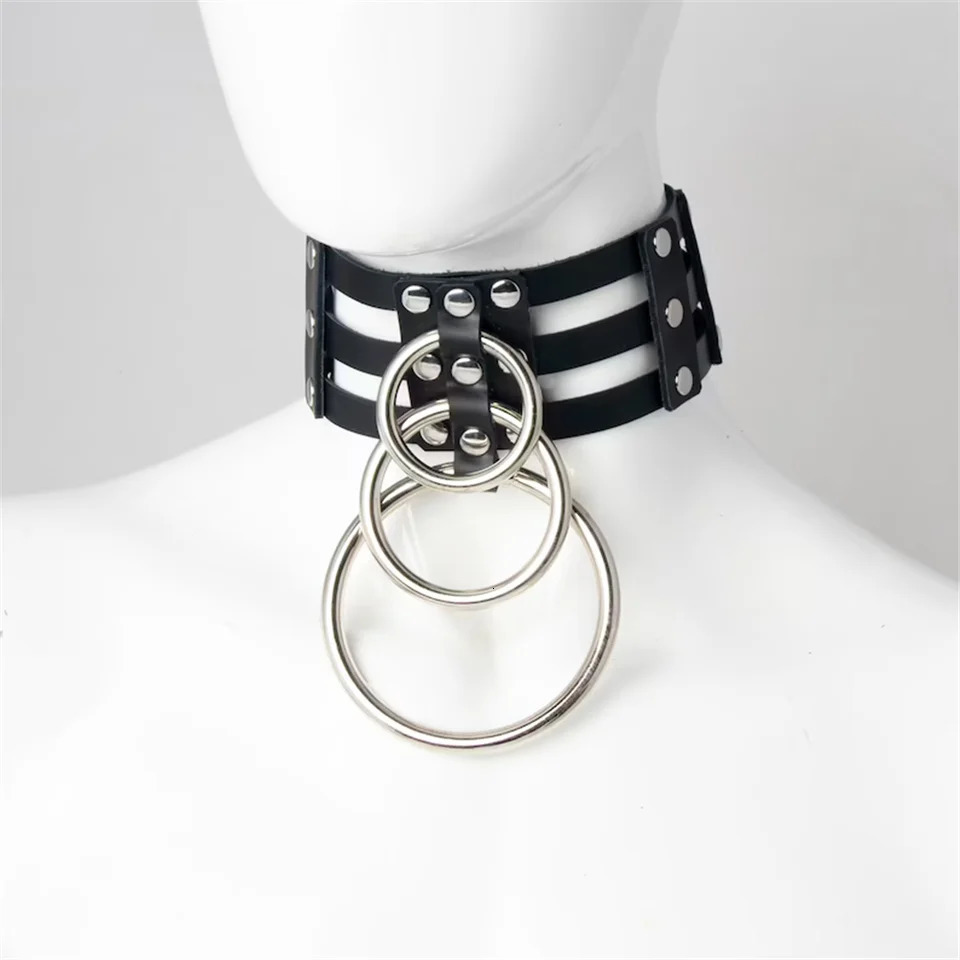 UYEE Metal Spike Choker Necklace for Women PU Leather Collar Round Pendant Harajuku Punk Rock Statement Jewelry Goth Accessories 251023