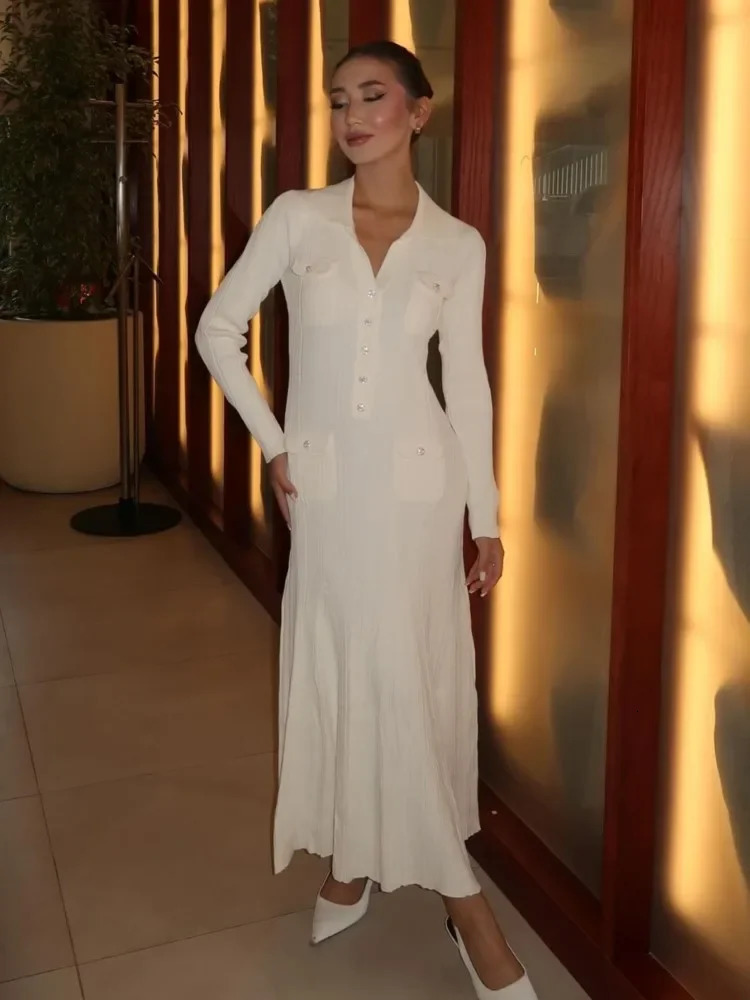 Knitted Hip Wrap Long Dresses Elegant Threaded Lapel Deep V Knitwear Dress Fashion Waist Cinching Slimming Spring Autumn Robes 251023