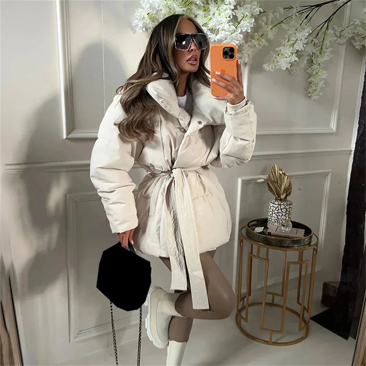 Winter Thick Stand Collar Parka Fashion Tie Waist Short Coats Elegant Solid Puffer Jackets Female Ladies Streetwear 251017