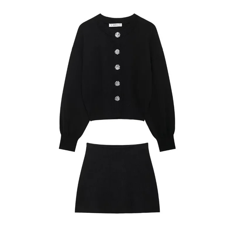 SAW Independent Station Womens Fashionable European Style Knit Jacket Mini Skirt Set Large Button Decor 5536166 251020