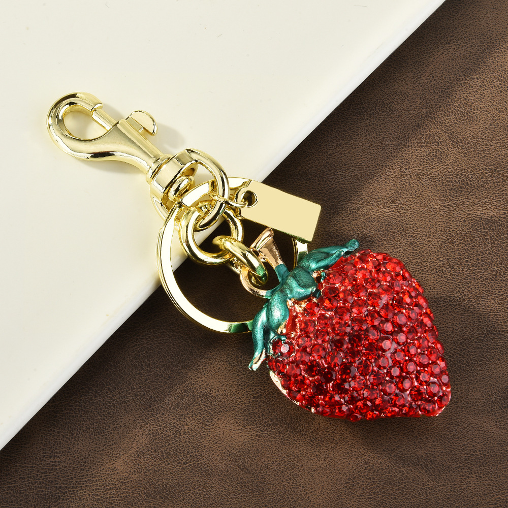 Designer keychain Strawberry pendant creative fruit cute pendant Keychain for women free shipping Valentine's Day gift Keychain wallet Birthday G