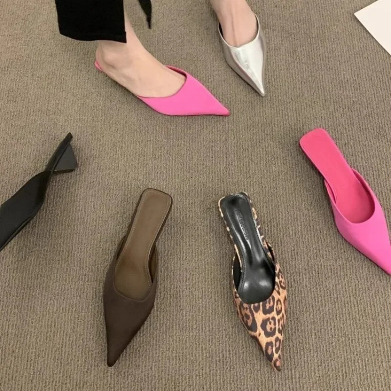 Pointed Toe Women Mules Slipper Fashion Candy Color Ladies Elegant Dress Sandal Square Low Heel Slip on Slides Shoes 251023
