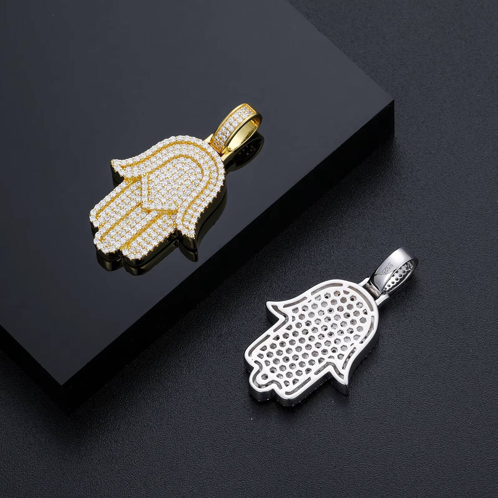 Wholesale Hip Hop Jewelry Gift Rappers 925 Sterling Silver Micro Paved VVS Moissanite Diamond Iced Out Hamsa Hand Pendant