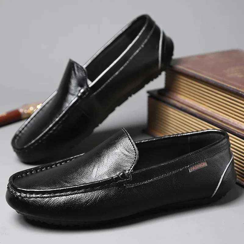 Fashion Leather Men Casual Shoes Italian Formal Men Loafers Moccasins Breathable Slip on Soft Driving Shoes Plus Size 47 251023