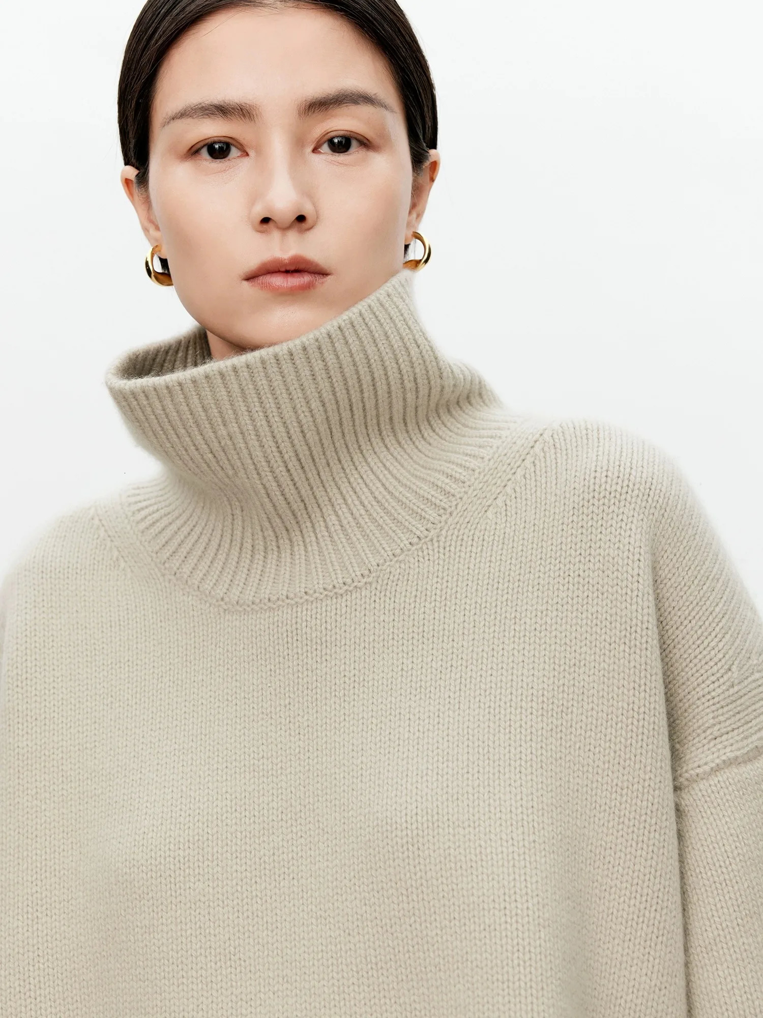 Turtleneck pure cashmere sweater female loose and thick languid lazy wind pullover sweater knitting base WOOL sweater 251023