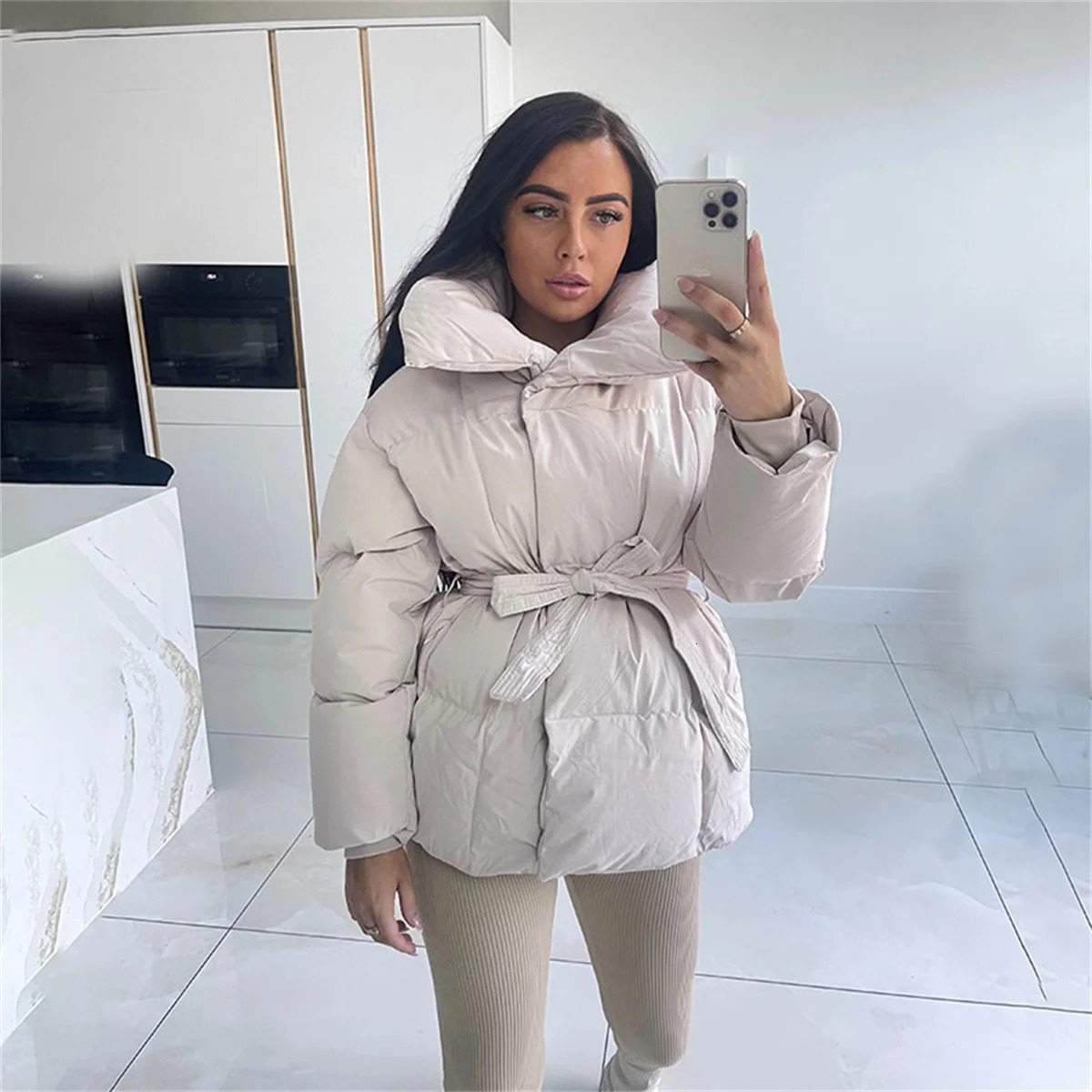 Winter Thick Stand Collar Parka Fashion Tie Waist Short Coats Elegant Solid Puffer Jackets Female Ladies Streetwear 251017