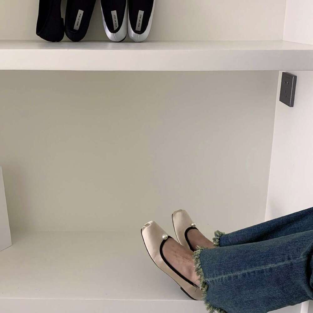 Square Toe Satin Surface Shallow Mouth Single Grandma Women Ballet 2025 Designer Shoe Autumn New Elegant Flat Shoes