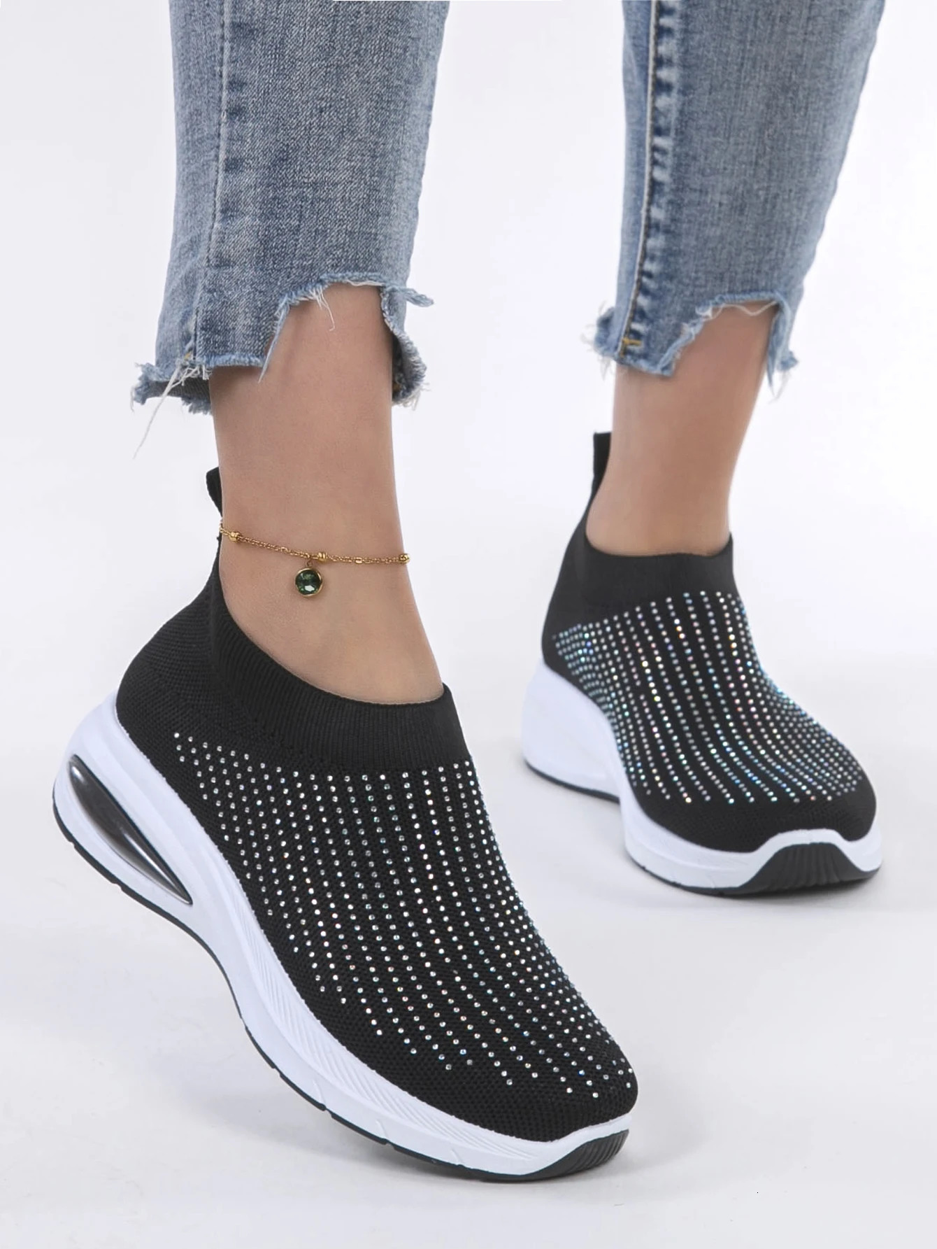 Spring womens sports shoes fashionable breathable lightweight nonslip wearresistant casual sports shoes flat shoes 251023