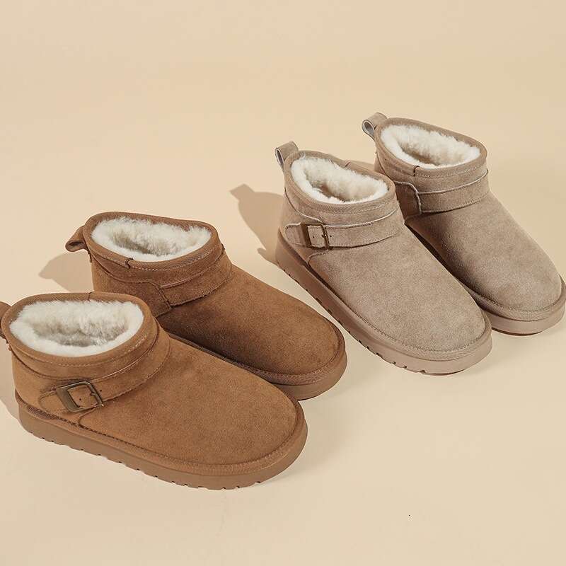Thick-Soled Snow for Women 2025 Four Seasons New Style Sheepskin Integrated Warm Cotton Shoes Non-Slip Outdoor Wear Fleece-Lined Short Boots