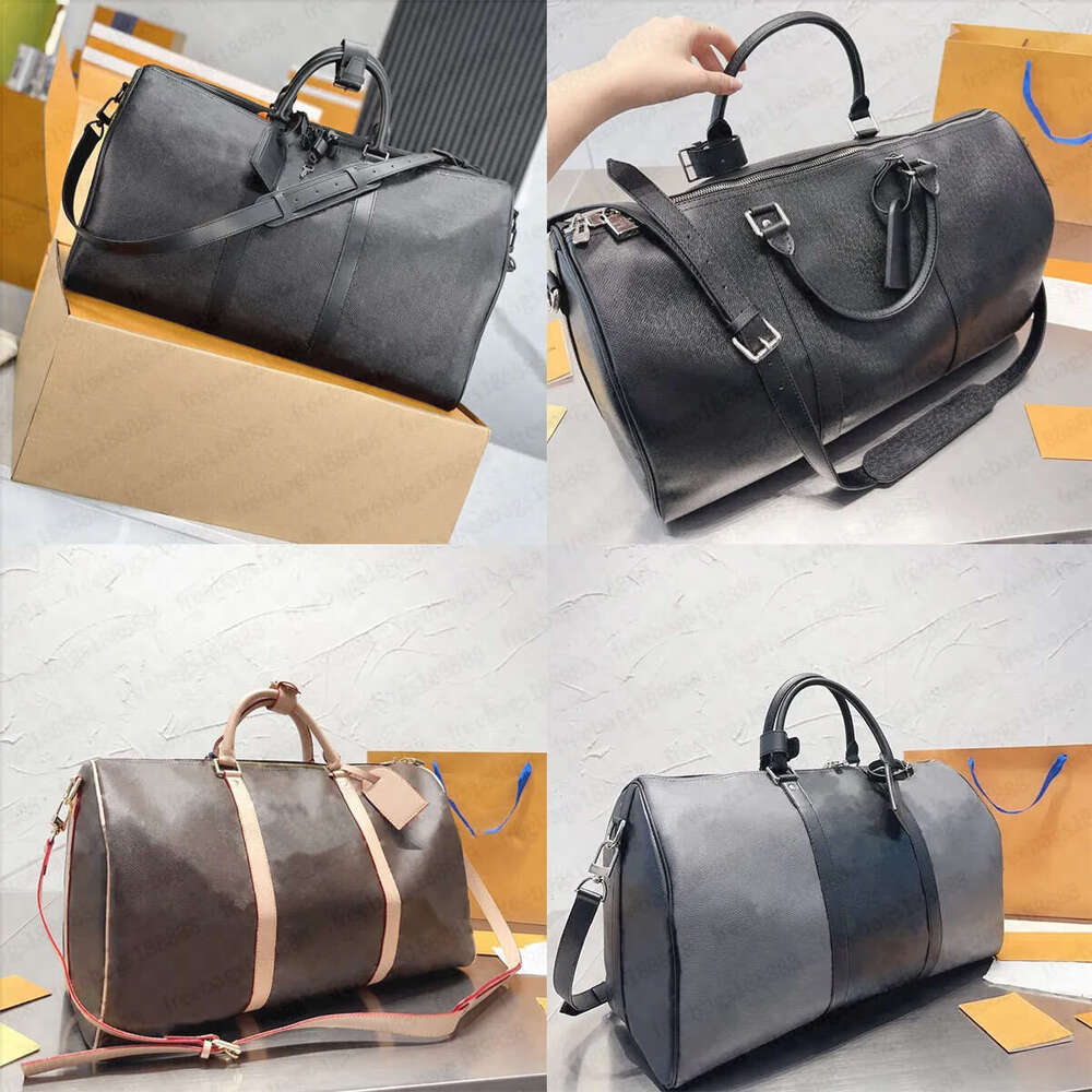 Designer Duffle Classic 45CM 50CM Travel lage for men leather Large handbag totes shoulder Bags mens womens large capacity travel bag