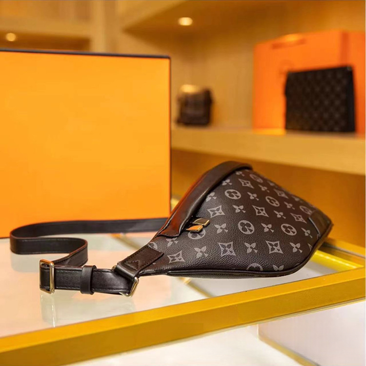 Designer bag, men's chest bag, waist bag, luxury wallet, fashion brand, classic leather crossbody bag, fashionable shoulder bag, checkered men�