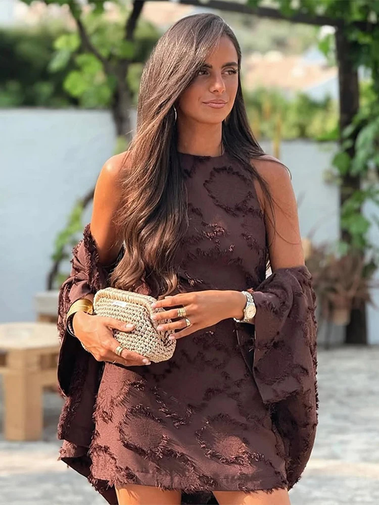 Knitted Jackets Mini Skirts For Women 2 Piece Set Sleeveless Mini Dress Patterned Batwing Sleeve Coats High Street Style Suits 251020