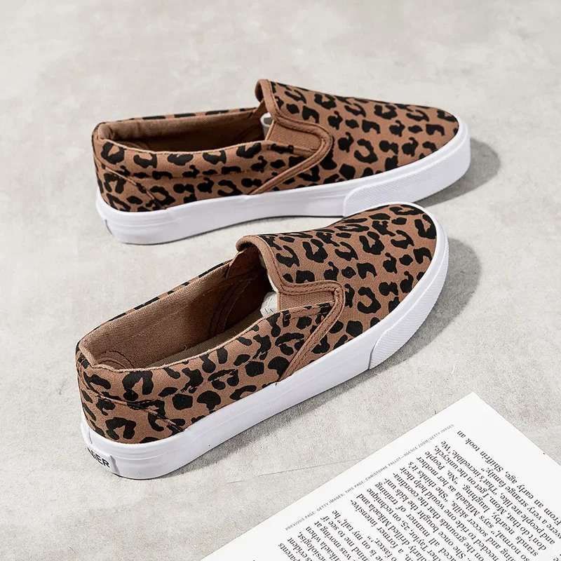 Canvas Driving Shoes Women Vulcanized Canvas Shoes Fashion Flat Sneakers Slip on Womens Loafers Summer Casual Shoe 251023