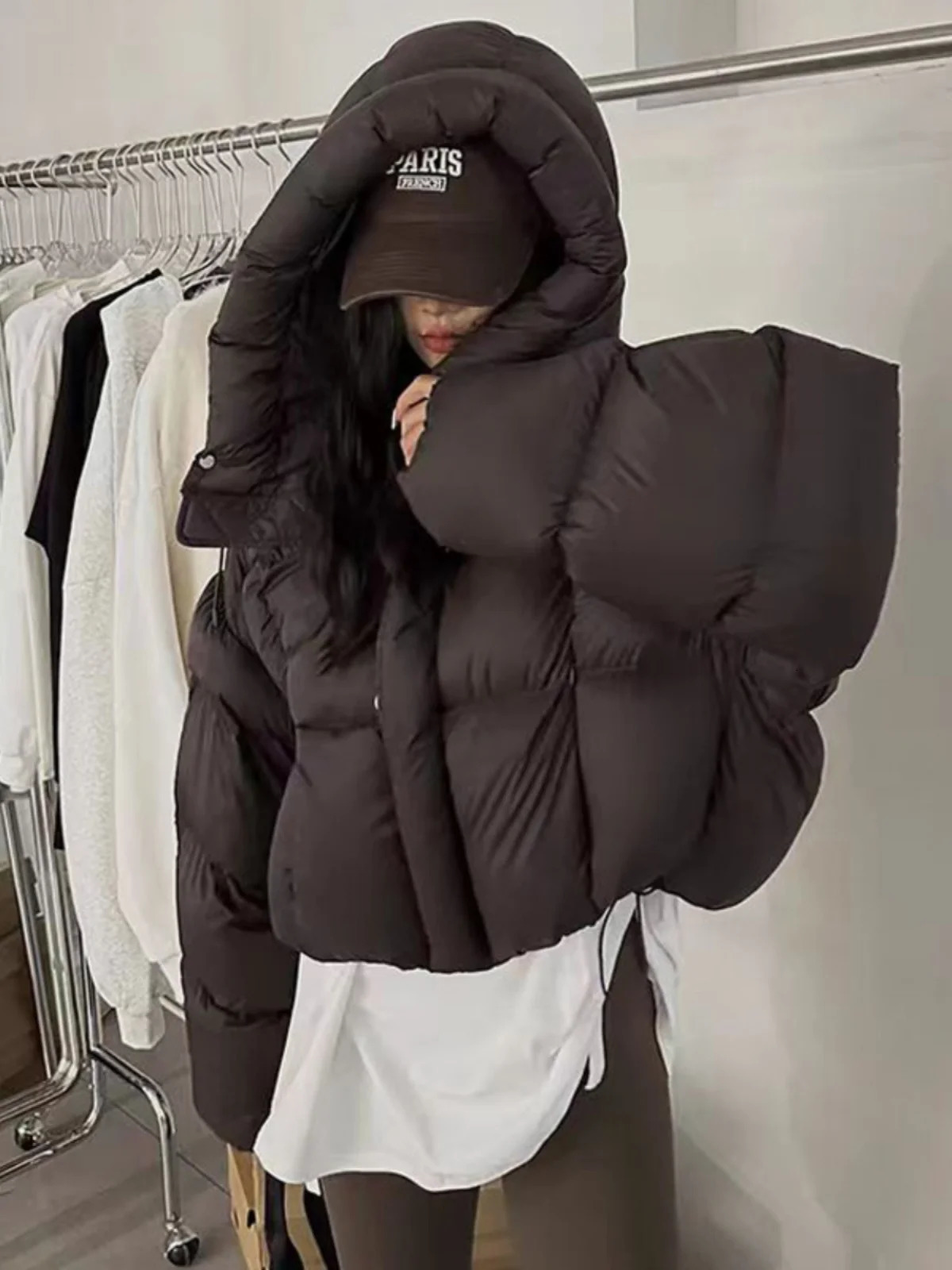 Trendy American Sle Womens ort Cotton Jaet Coat with Hood Winter Faion Small Size Sense Bread Clothes 251020