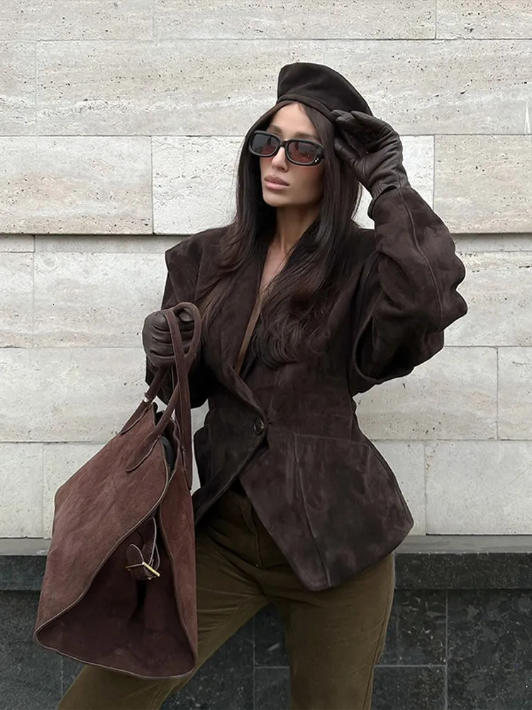 Womens Suede Jackets Autumn Winter Single Breasted Buckle Lapel Coats Streetwear Slim Fit With Shoulder Pads Casual Outerwears 251020