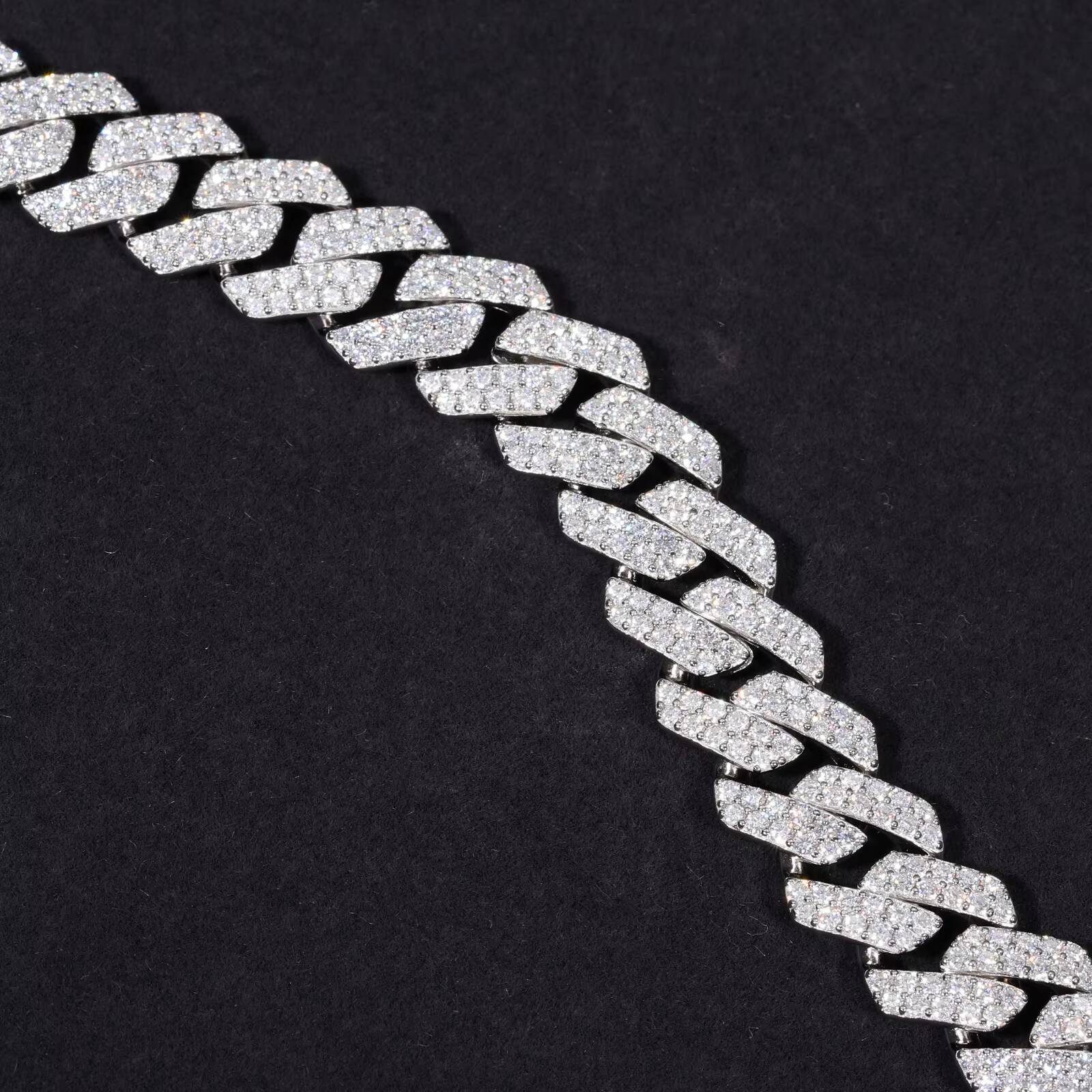 Rappers Fashion Gift Jewelry 14mm 18K White Gold Plated 925 Sterling Silver VVS Moissanite Diamond Iced Out Cuban Link Chain