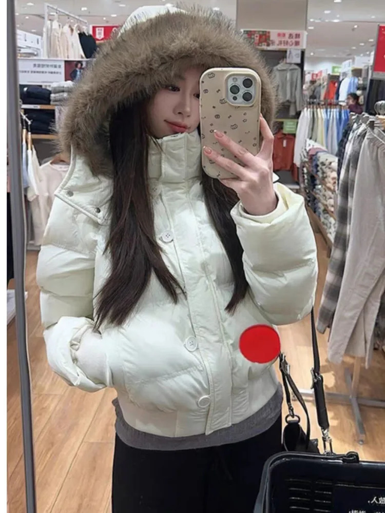 Autumn Winter Fur Hooded Jacket Women Outerwear Thick Dowon Cotton Padded Slim Short Parkas Female Cropped Puffer Bubble Coat 251017