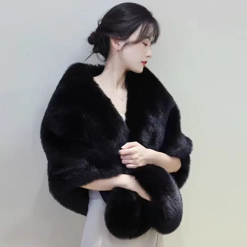Faux Fox Fur Cape Cheongsam Wedding Dress Shawl Winter Scarf Graceful Women Banquet Party Cloak Wraps 251024