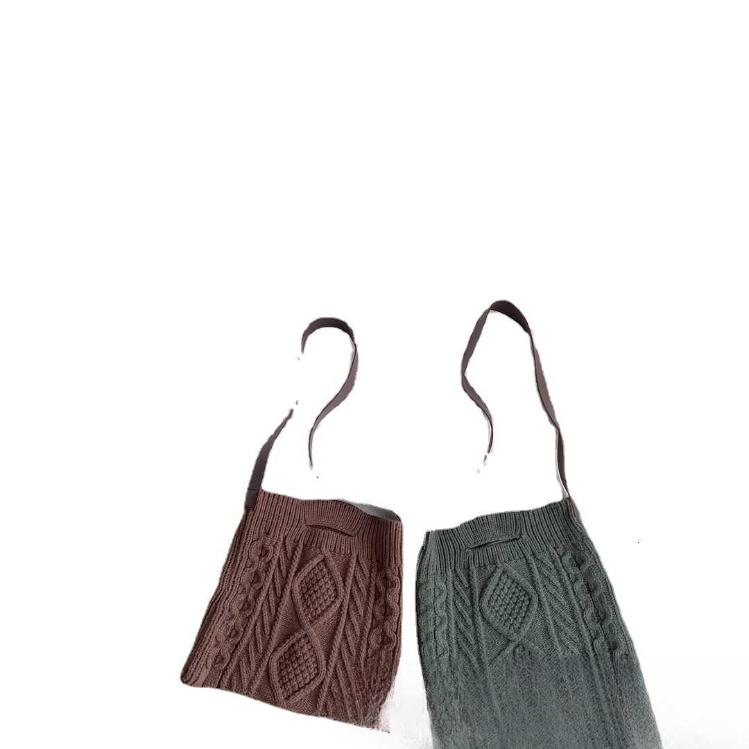 New Korean style children's designer knitted woven bag autumn and winter fashion men's and women's street belt yarn crossbody bag
