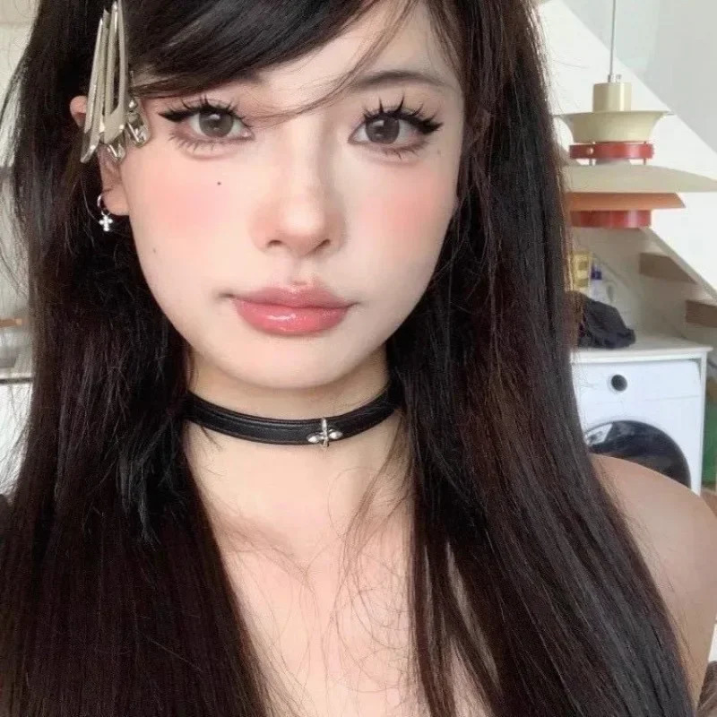 Punk Gothic Black Pu Leather Spike Cross Round Choker Necklace for Women Rivet Neck Jewelry Chocker Collar Fashion Necklaces 251023