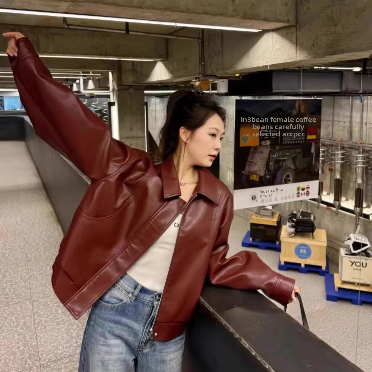 Womens Casual Red Leather Jacket Short Autumn Winter Outerwear Polyester Fiber Full Sleeve Sensual Fashion Coat 251015