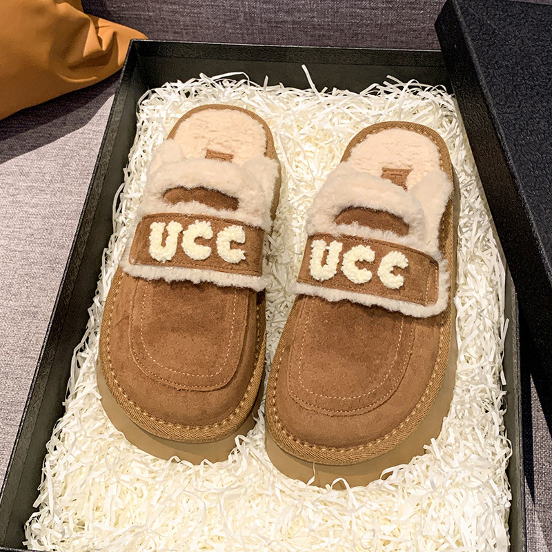 Designer shoes 2025 new letter embroidered fur slippers with thick velvet and warm snow cotton slippers for woman
