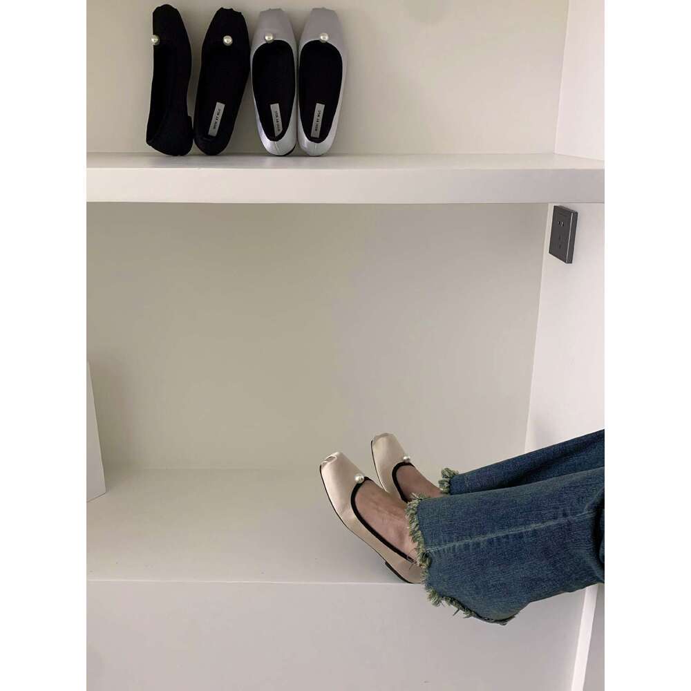Square Toe Satin Surface Shallow Mouth Single Grandma Women Ballet 2025 Designer Shoe Autumn New Elegant Flat Shoes