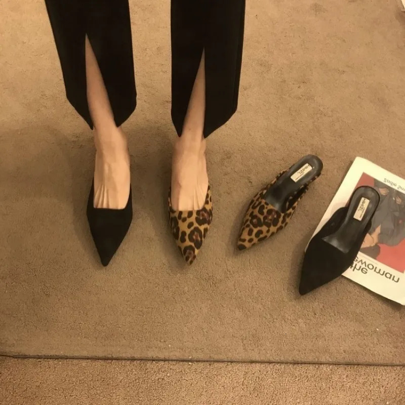 Womens Sandals Summer Women Slippers Pointed Toe Leopard Shallow Slip on Thin Low Heels Casual Mules Loafers 251023