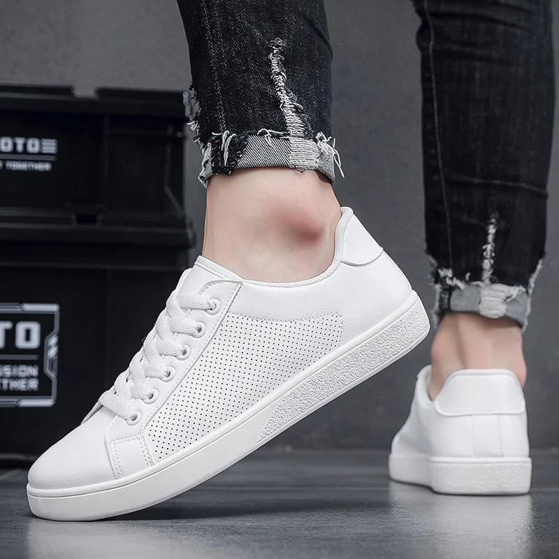 Classic Mens White Sneakers Comfortable Summer Leather Sneakers Men Flat Skateboard Shoes Casual Sports Zapatillas De Skate 251023